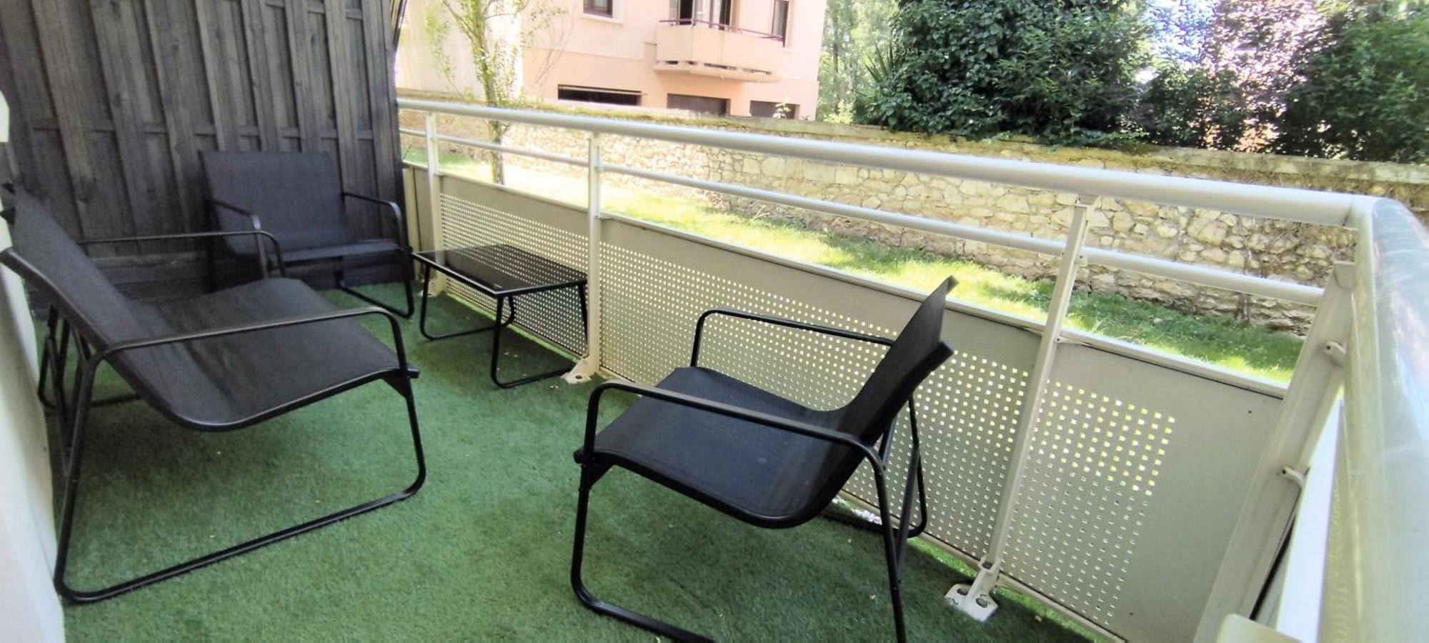 Zenitude-T3-Terrasse-Parking Apartment Agen Exterior photo