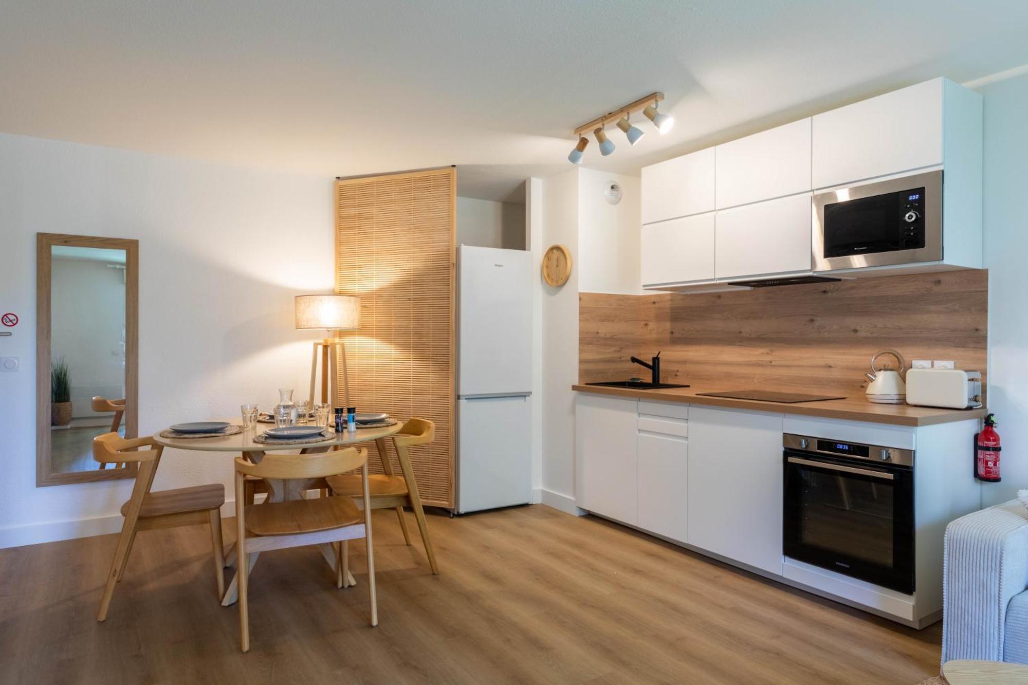 Zenitude-T3-Terrasse-Parking Apartment Agen Exterior photo